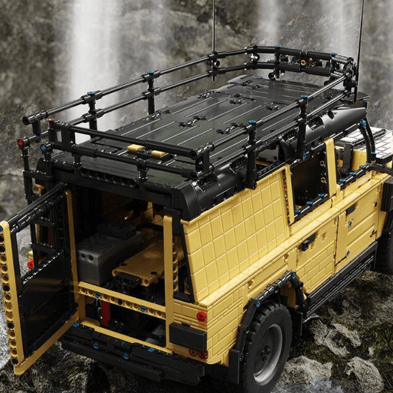 YC-23029 - Land Rover Defender Safari Edition - vue 4 | Power Blockz