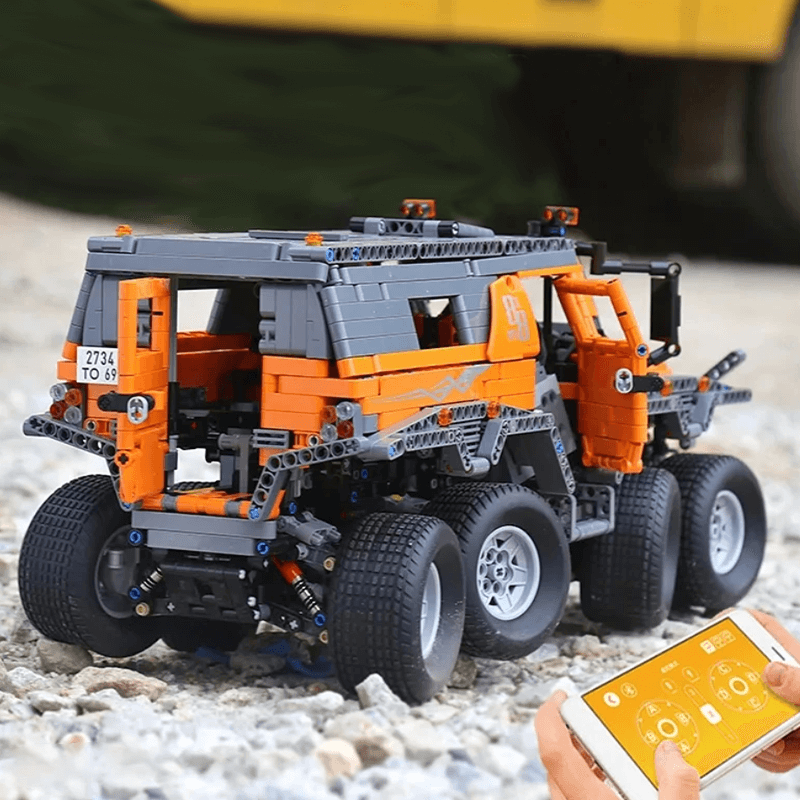 Mould King 13088 - 8x8 Amphibious Expedition Vehicle - vue 3 | Power Blockz