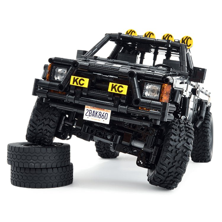 Power Blockz MOC 156390- Static Version - Hilux SR5 Time Capsule - vue 3 | Power Blockz