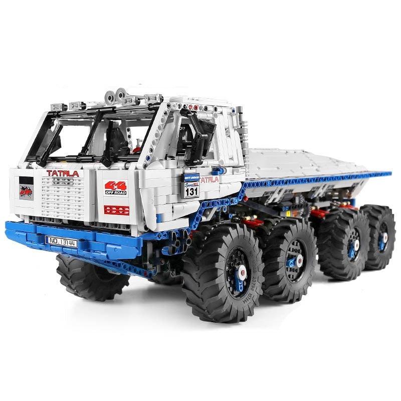 Mould King 13144 - RC Heavy 8x8 Utility Truck | Power Blockz