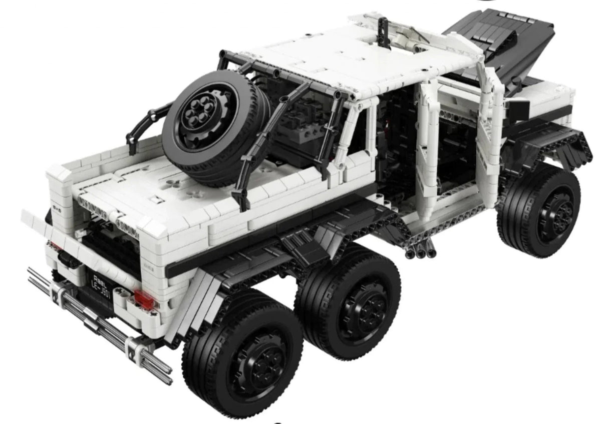 Rael Le J901 - Static Version - Tuned 6x6 G63 Desert Beast - vue 4 | Power Blockz