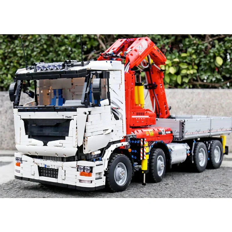 Mould King 19002 - RC Heavy-Duty Crane Truck - vue 5 | Power Blockz