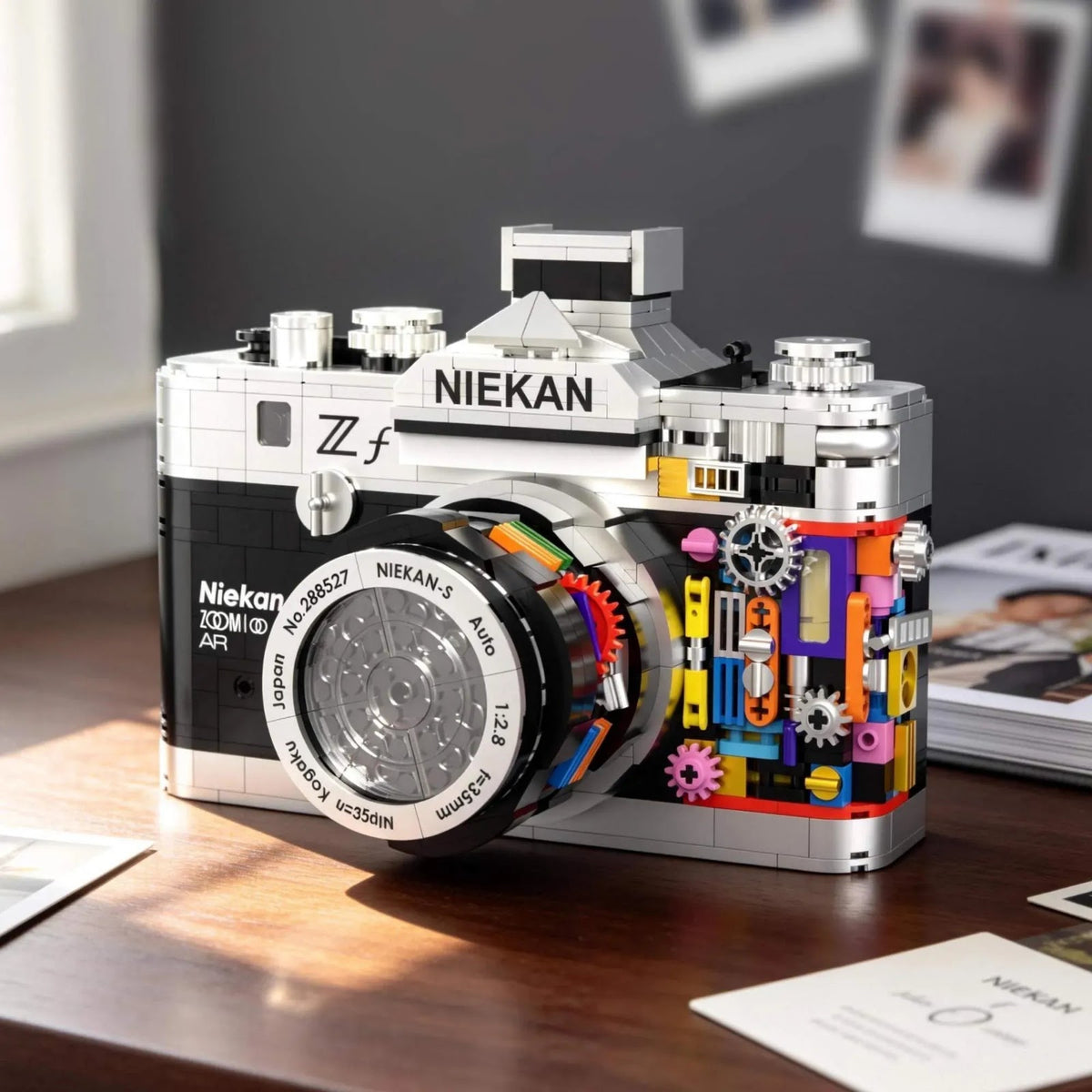 JQ1132 - Retro 35mm Film Camera - vue 2 | Power Blockz