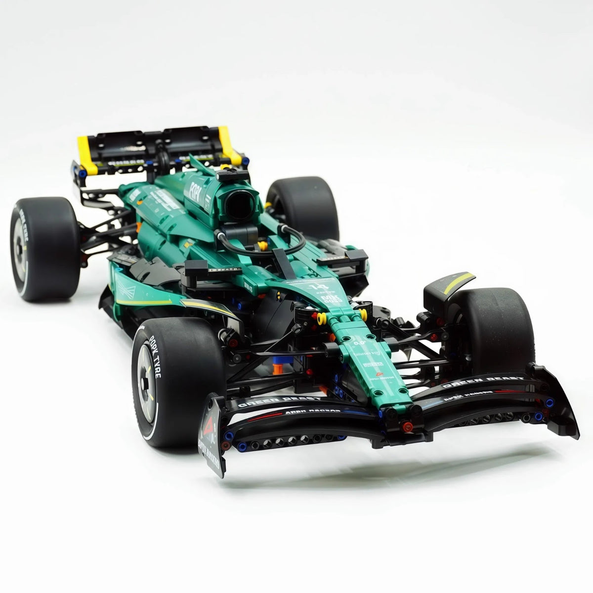 EIKEE Y18011 - Static - AMR 25 Formula 1 Car - vue 14 | Power Blockz
