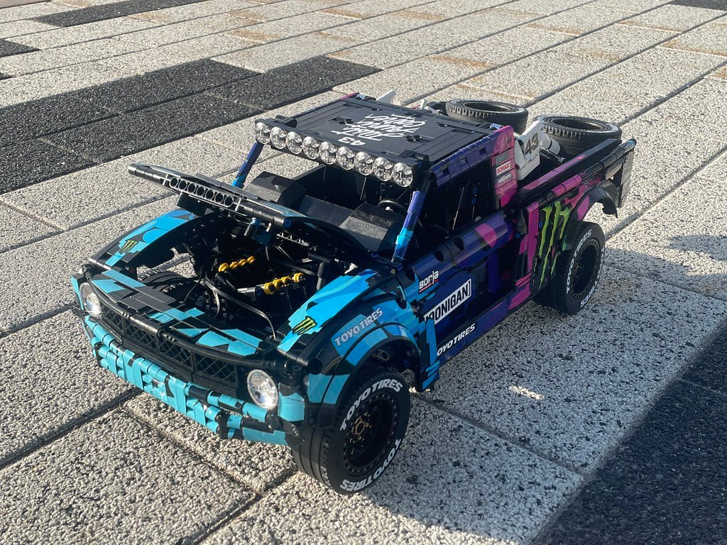 Power Blockz 113606 | 2473pcs - Ken Block G6 Trophy Truck - vue 3 | Power Blockz