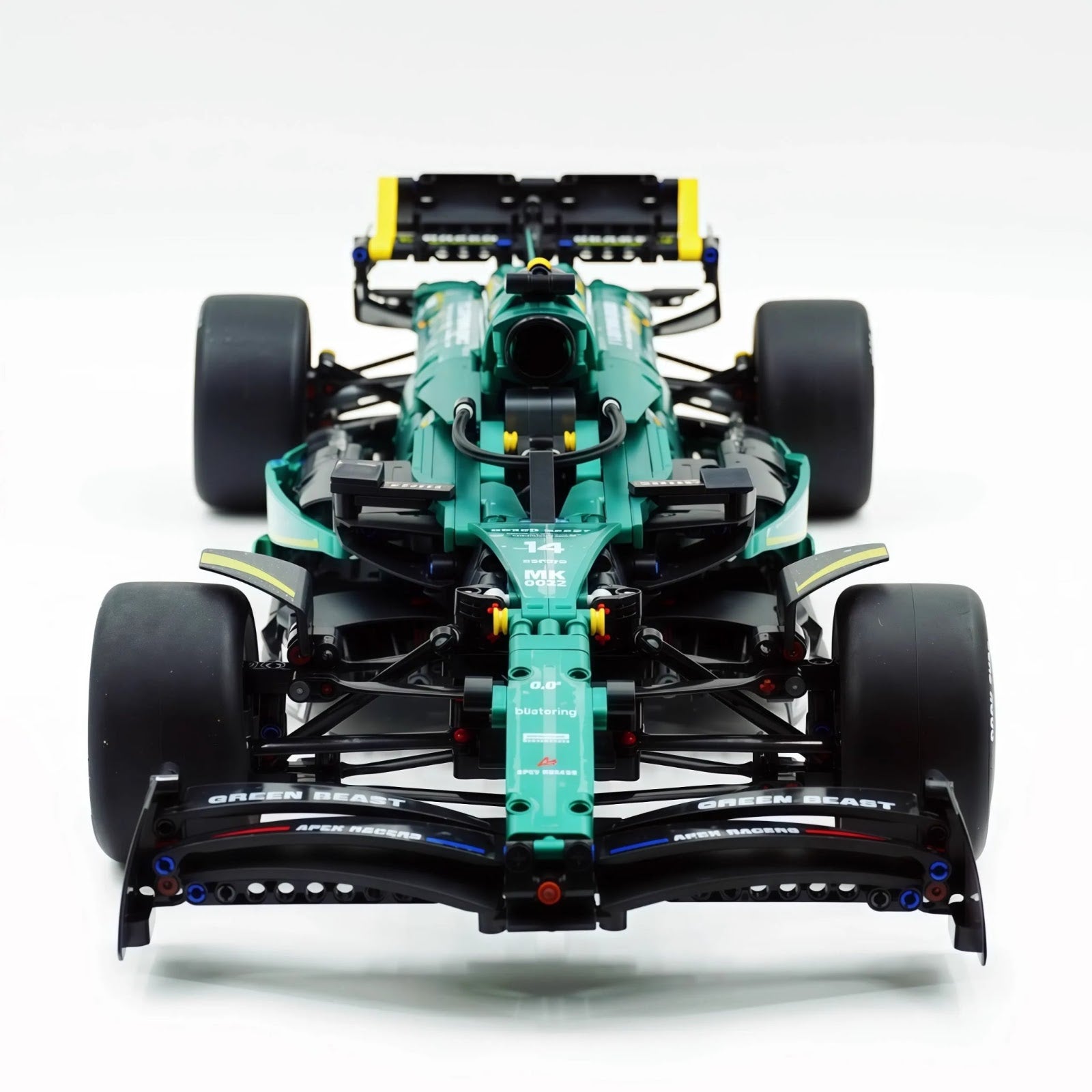 EIKEE Y18011 - Static - AMR 25 Formula 1 Car - vue 3 | Power Blockz