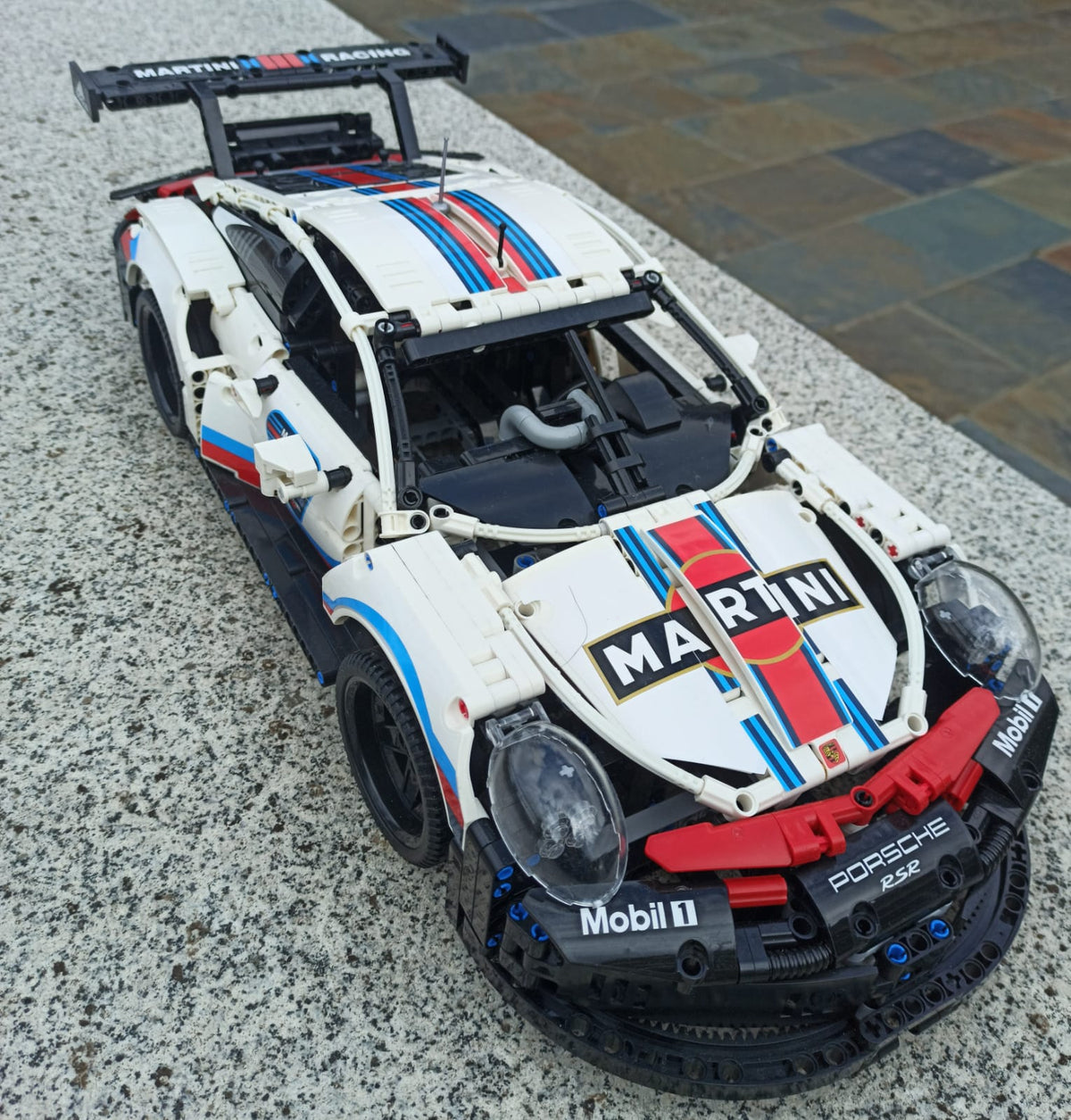 Lepin 42096 - 911 RSR Martini - vue 5 | Power Blockz