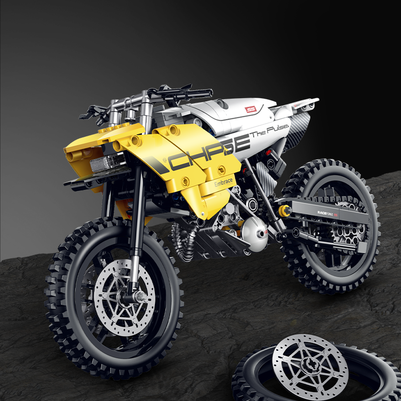 60544 - Dust Chaser 1:8 Off-Road Scrambler Motorcycle - View 6 | Power Blockz