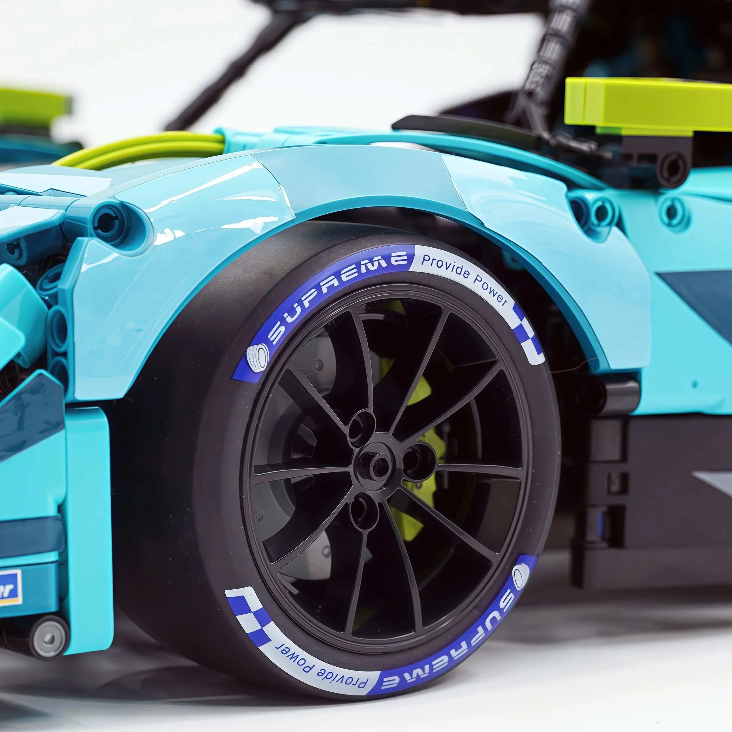 Y18083 - Static Version - Valkyrie Racer Prototype Le Mans - vue 4 | Power Blockz