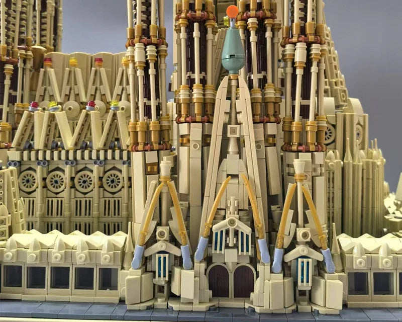 Gobricks MOC-65795 Barcelona Sagrada Familia - 10048pcs building blocks set - view 7 | Power Blockz