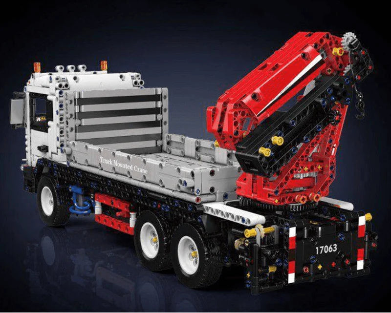 Mould King 17063 Truck Mounted Crane - 2530pcs building blocks set - view 8 | Power Blockz