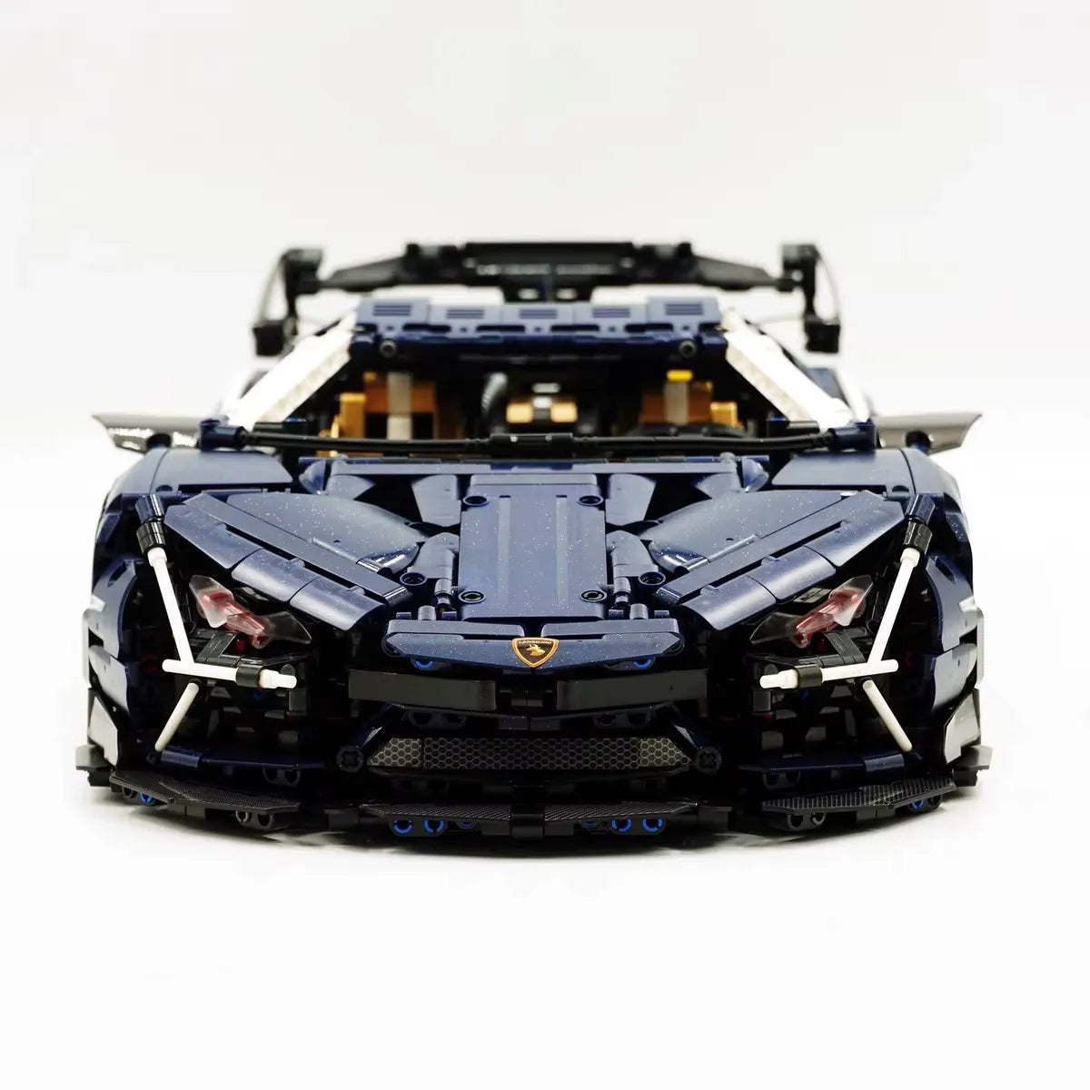 2024 Hybrid V12 Hypercar - vue 5