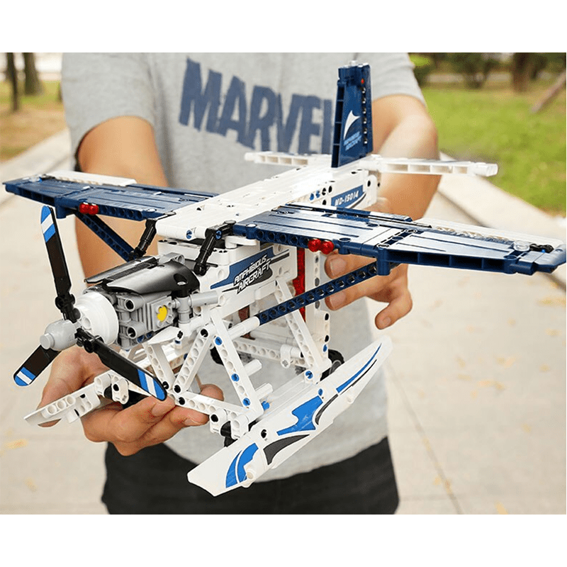 Mould King 15014 - Remote Controlled Amphibious Plane - vue 5 | Power Blockz