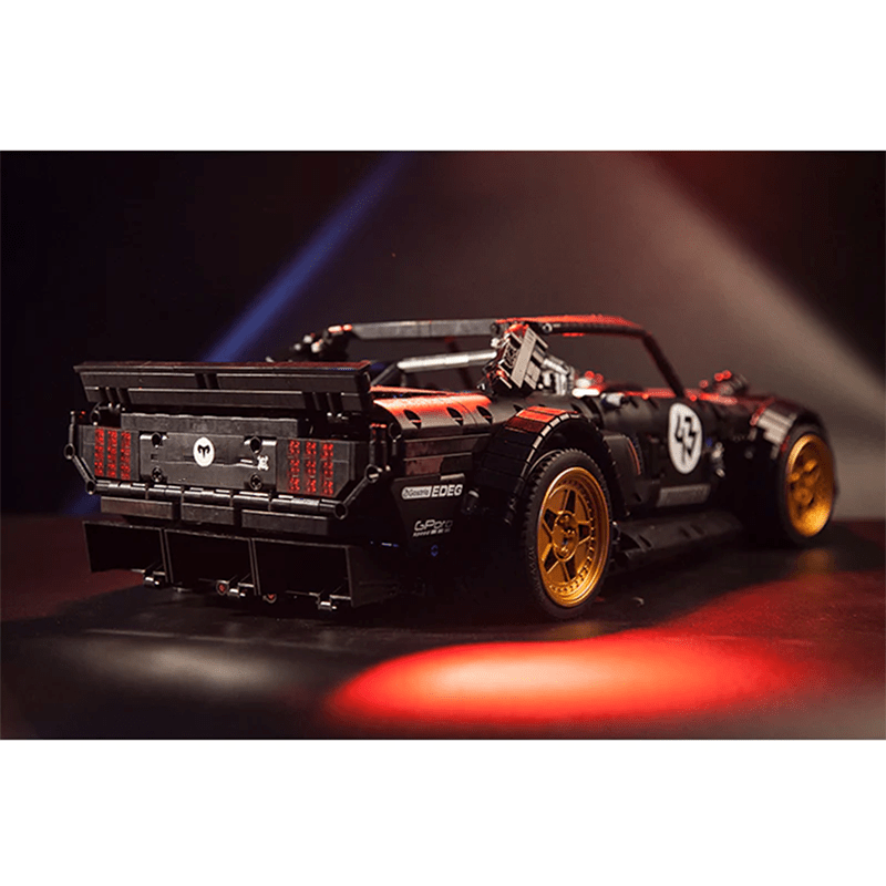 Mould King 13108 - Static Version - Drift V8 Fastback - vue 12 | Power Blockz