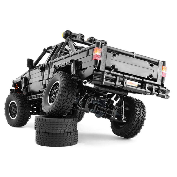 Power Blockz MOC 156390- Static Version - Hilux SR5 Time Capsule - vue 5 | Power Blockz
