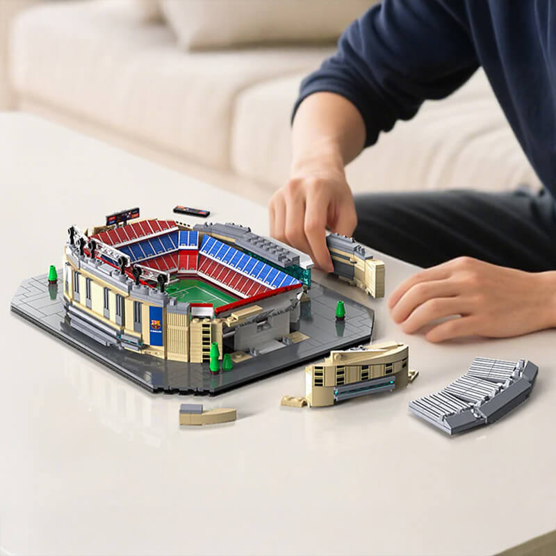C66023W with our box - FC Barcelona Spotify Camp Nou - vue 9 | Power Blockz