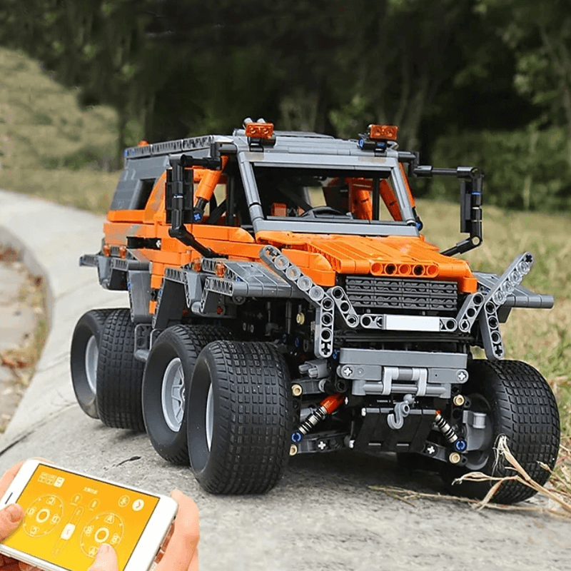 Mould King 13088 - 8x8 Amphibious Expedition Vehicle - vue 4 | Power Blockz