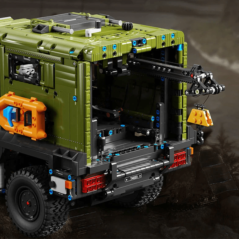 TGL T4023 - Armoured Military Ambulance - vue 14 | Power Blockz