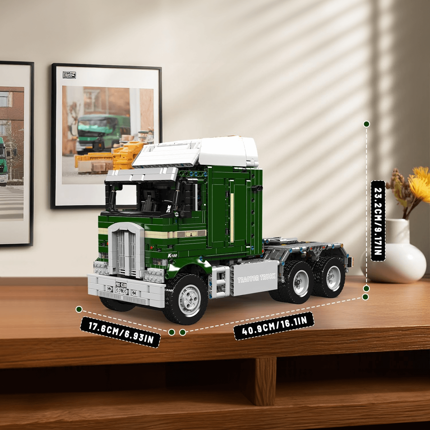 Mould King 13202 - 70s Cabover Truck Remote Control - vue 7 | Power Blockz