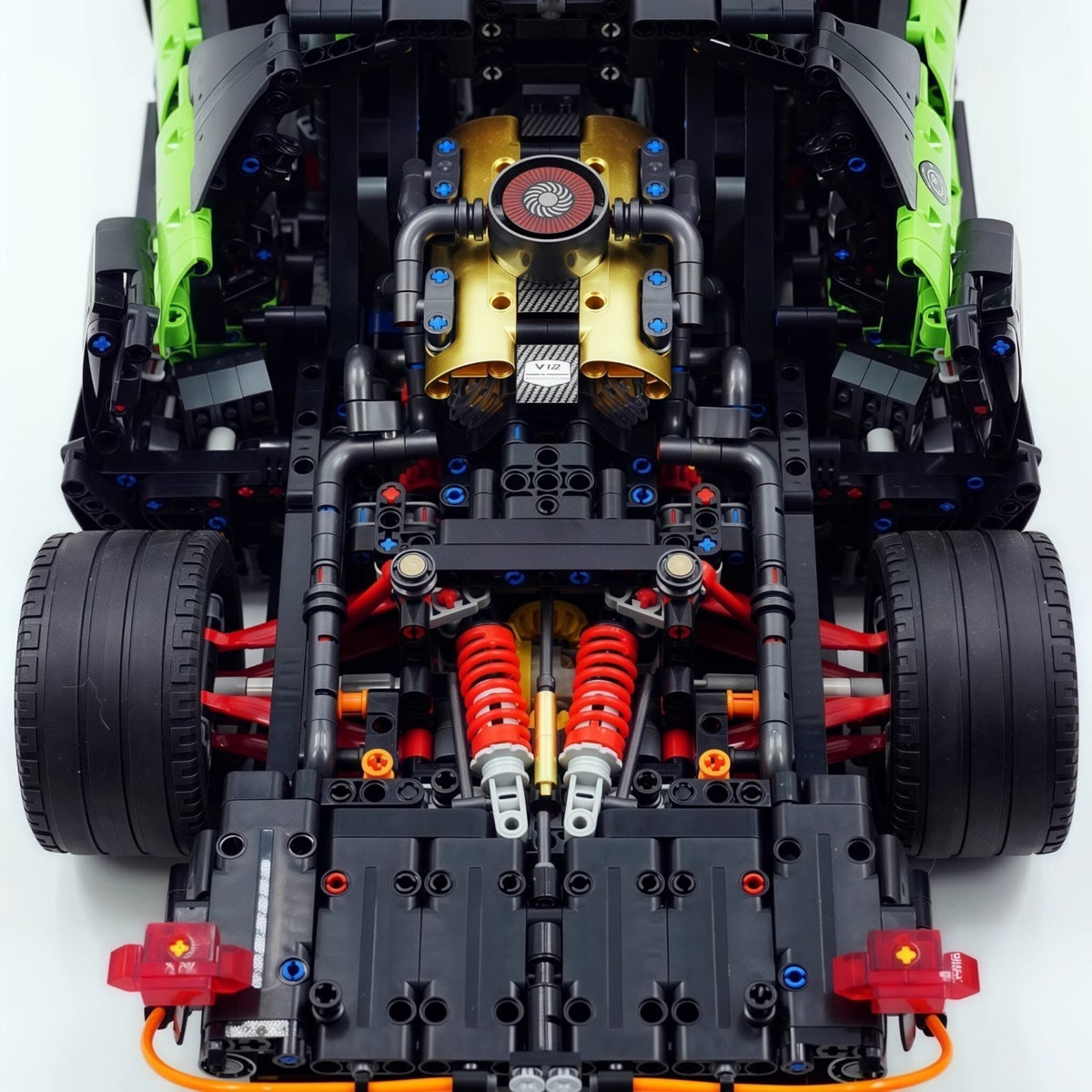 TGL T5050 - Track-Only V12 SV Hypercar - vue 2 | Power Blockz