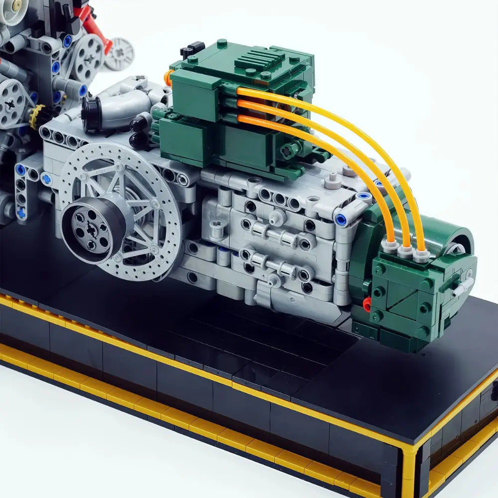 Italian V12 NA Hypercar Engine - vue 11